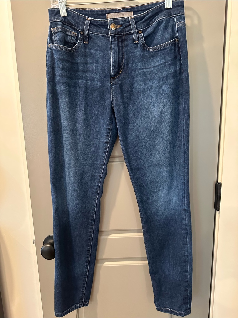 Joe's Jeans Skinny Jeans in Dark Blue Wash